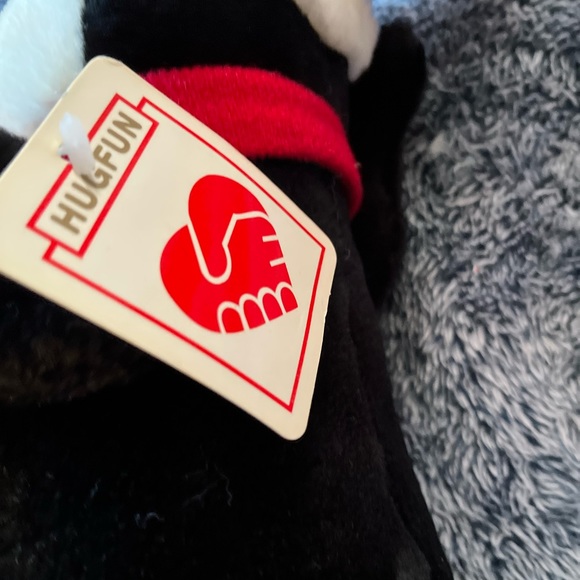 Penguin plush on skates - Picture 4 of 9